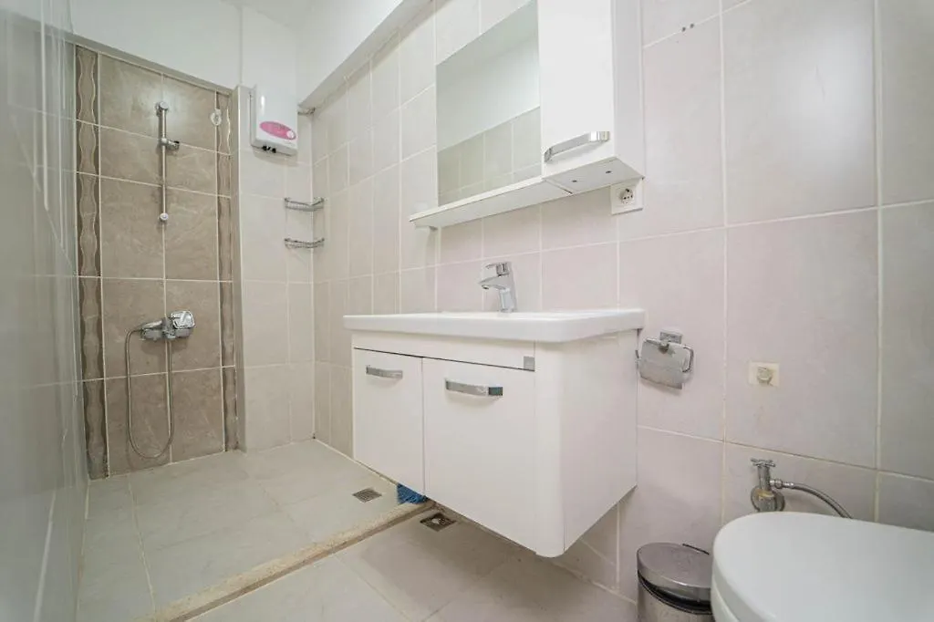 Apartment Dilek Home